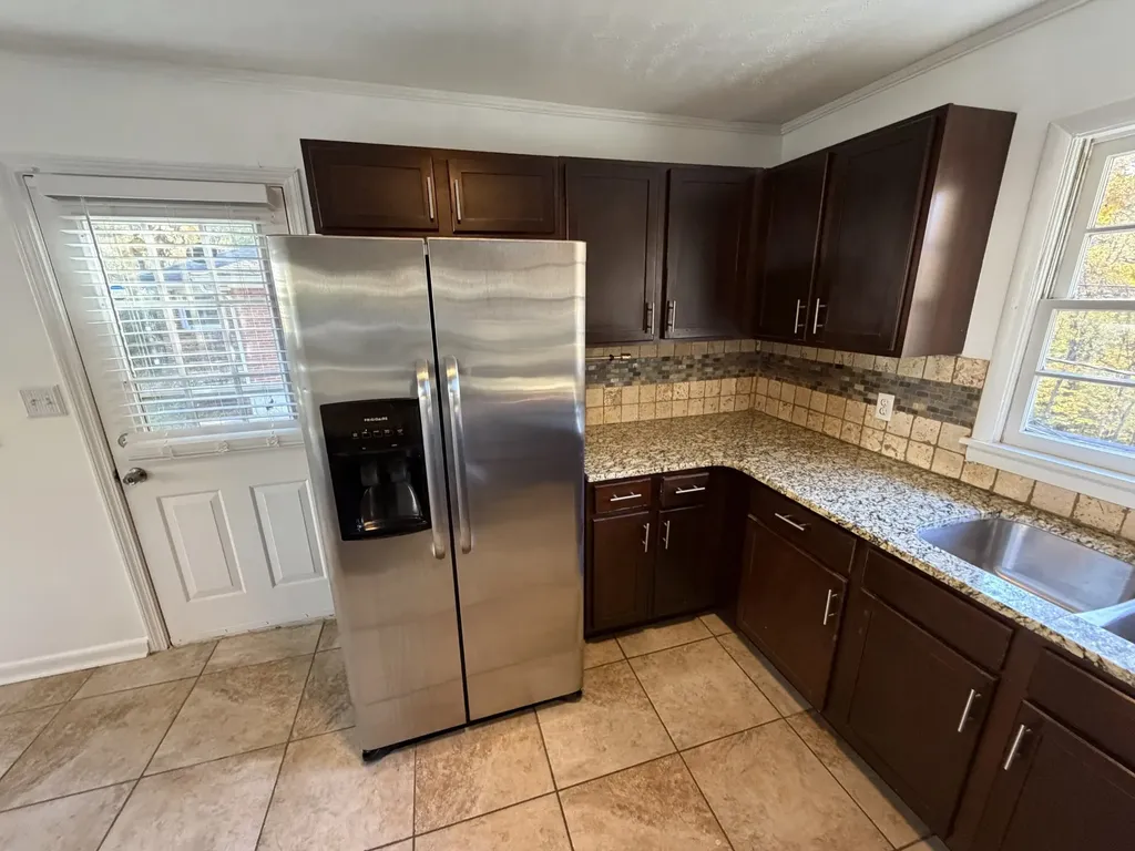 943 Draughon Drive Greenbrier TN 37073