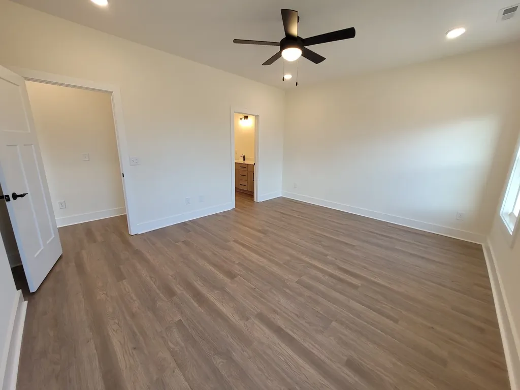 209 Sandalwood Way Dickson TN 37055