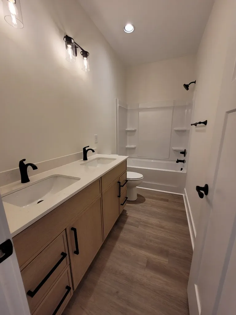 209 Sandalwood Way Dickson TN 37055