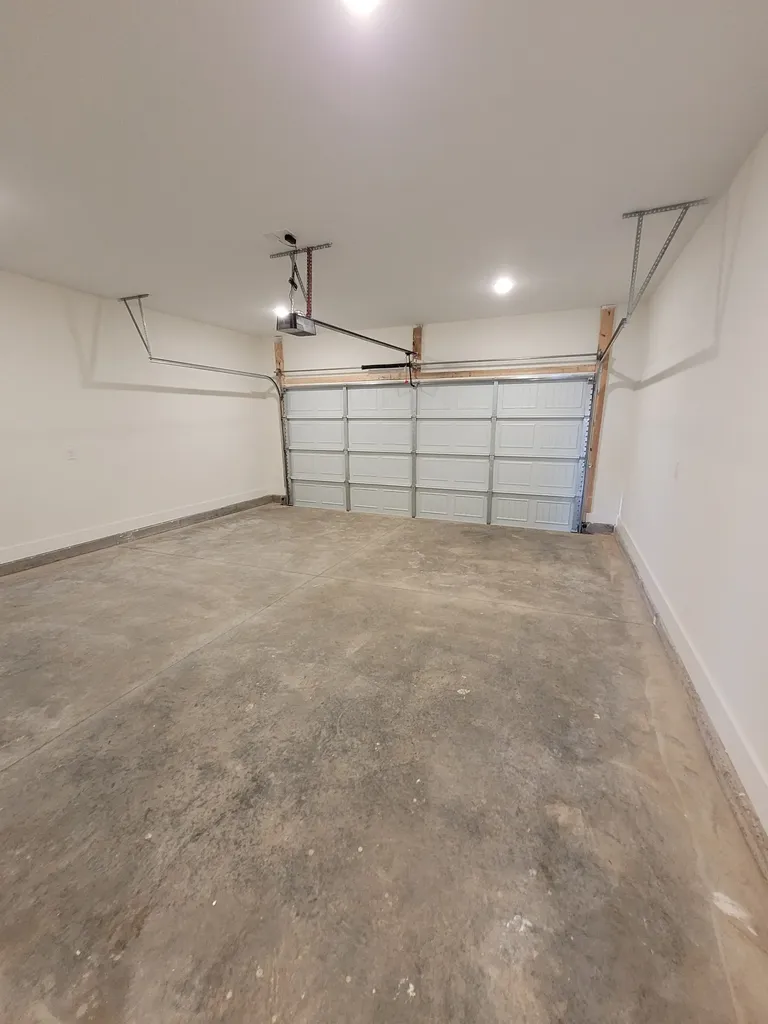 209 Sandalwood Way Dickson TN 37055