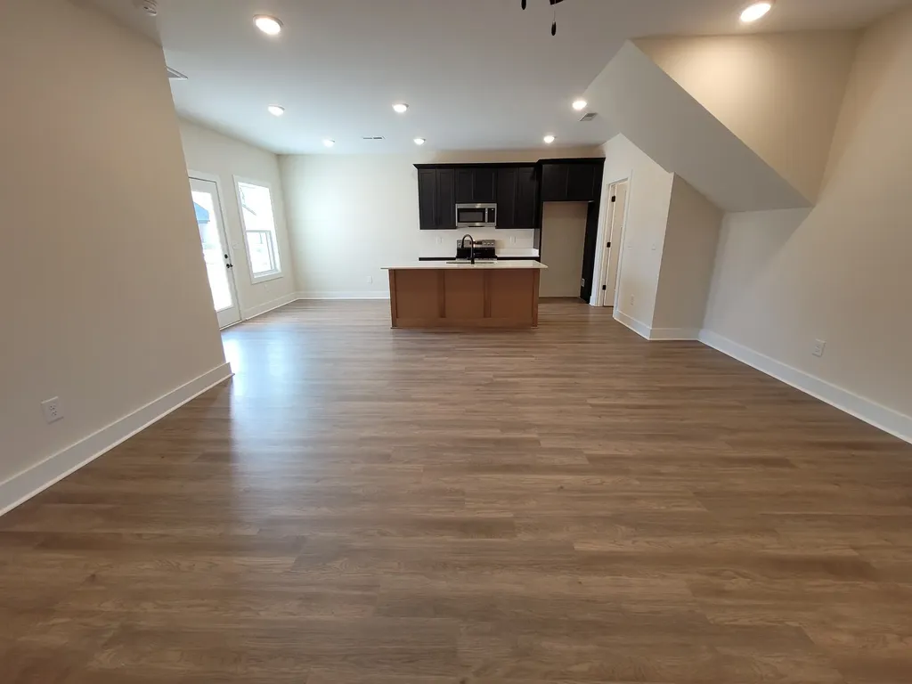 211 Sandalwood Way Dickson TN 37055