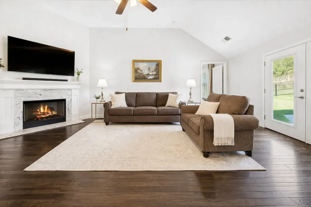 214 Hutch Court Gallatin TN 37066