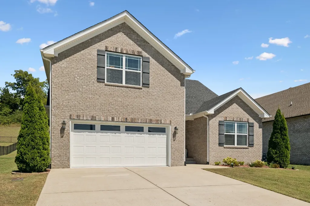 214 Hutch Court Gallatin TN 37066