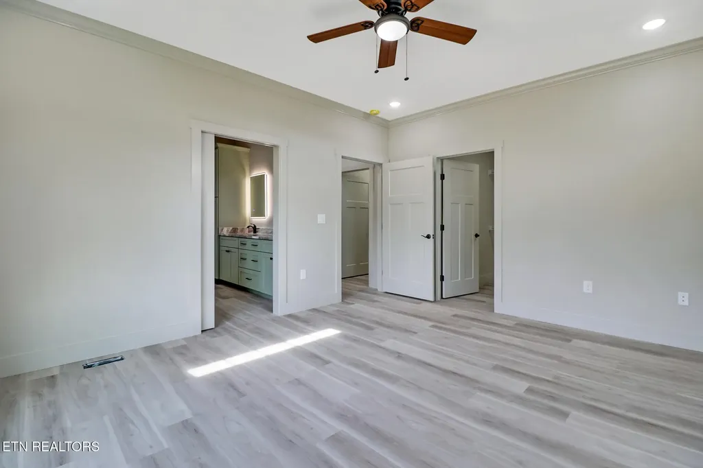 880 Allardt Highway Jamestown TN 38556