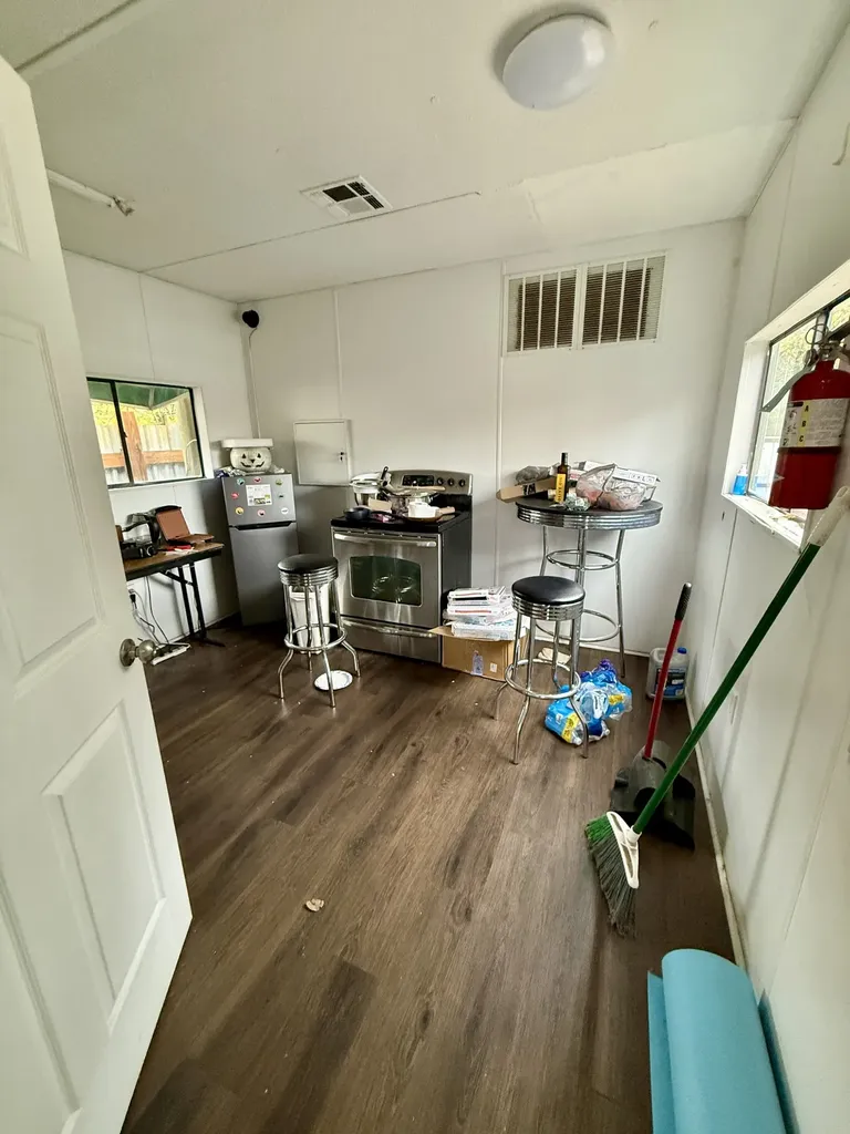 823 Dry Creek Road Smithville TN 37166