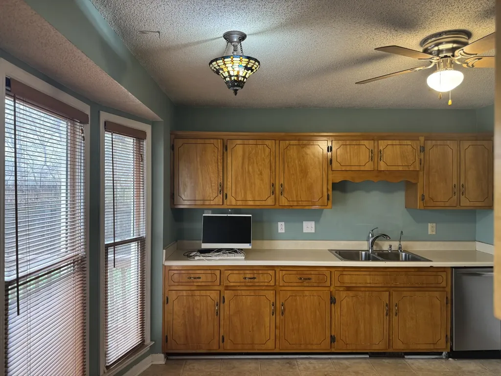 1222 Marla Drive Clarksville TN 37042