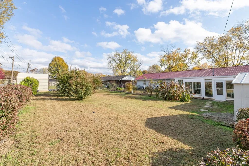 502 9th Street Lawrenceburg TN 38464