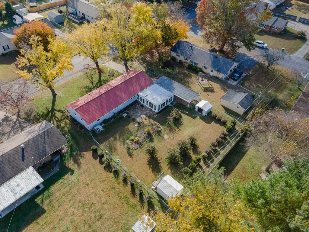 502 9th Street Lawrenceburg TN 38464