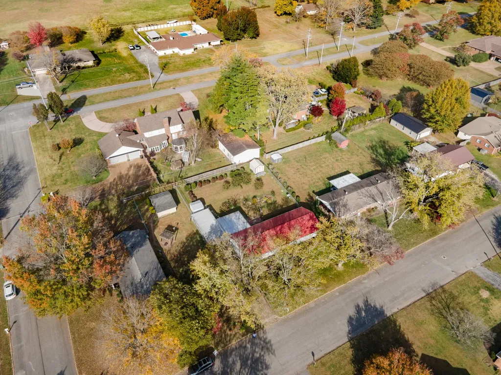 502 9th Street Lawrenceburg TN 38464