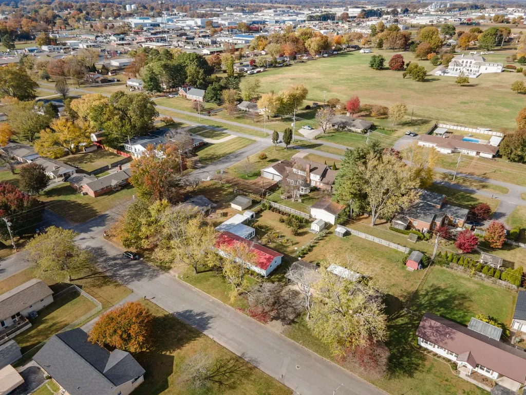 502 9th Street Lawrenceburg TN 38464