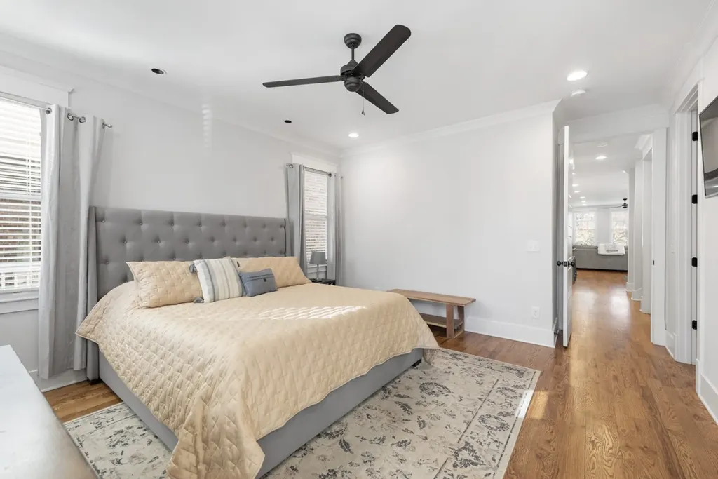 843 Clayton Avenue Nashville TN 37204