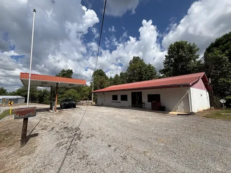 4111 Jefferson Road Smithville TN 37166