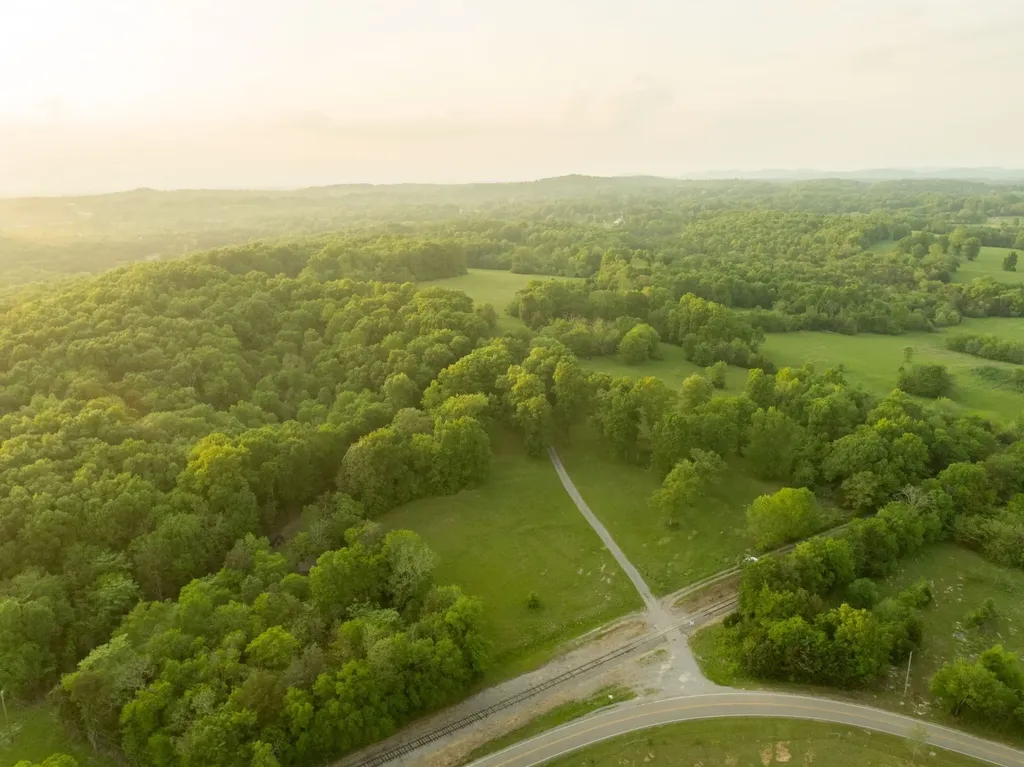 775 Railroad Road Wartrace TN 37183