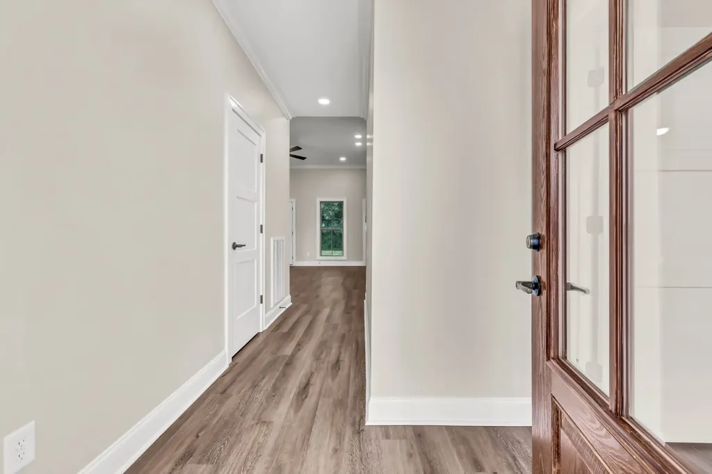 710 Southern Pine Trail Clarksville TN 37043