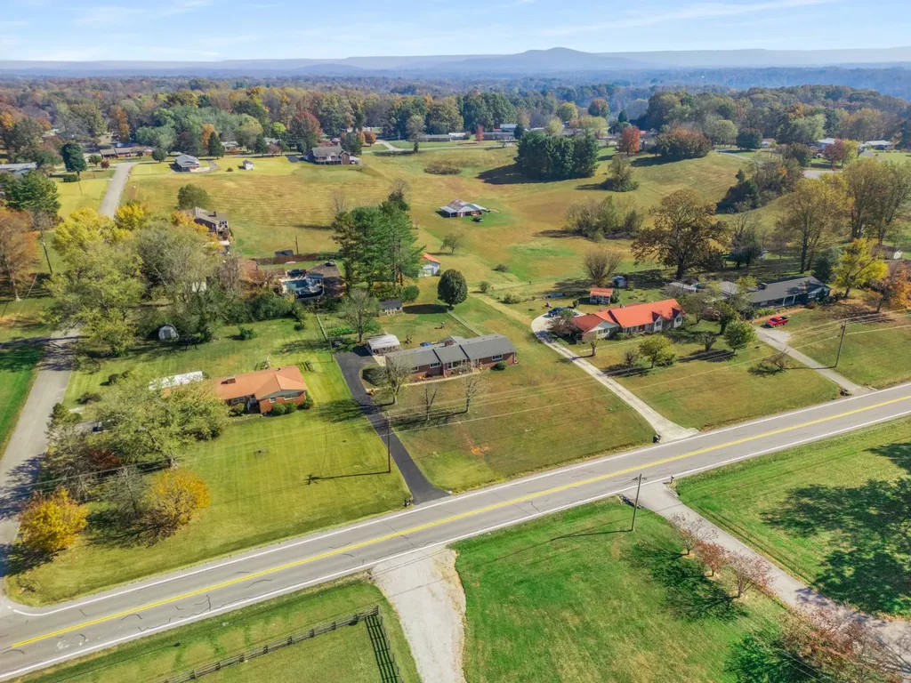 3564 Smithville Highway Mcminnville TN 37110