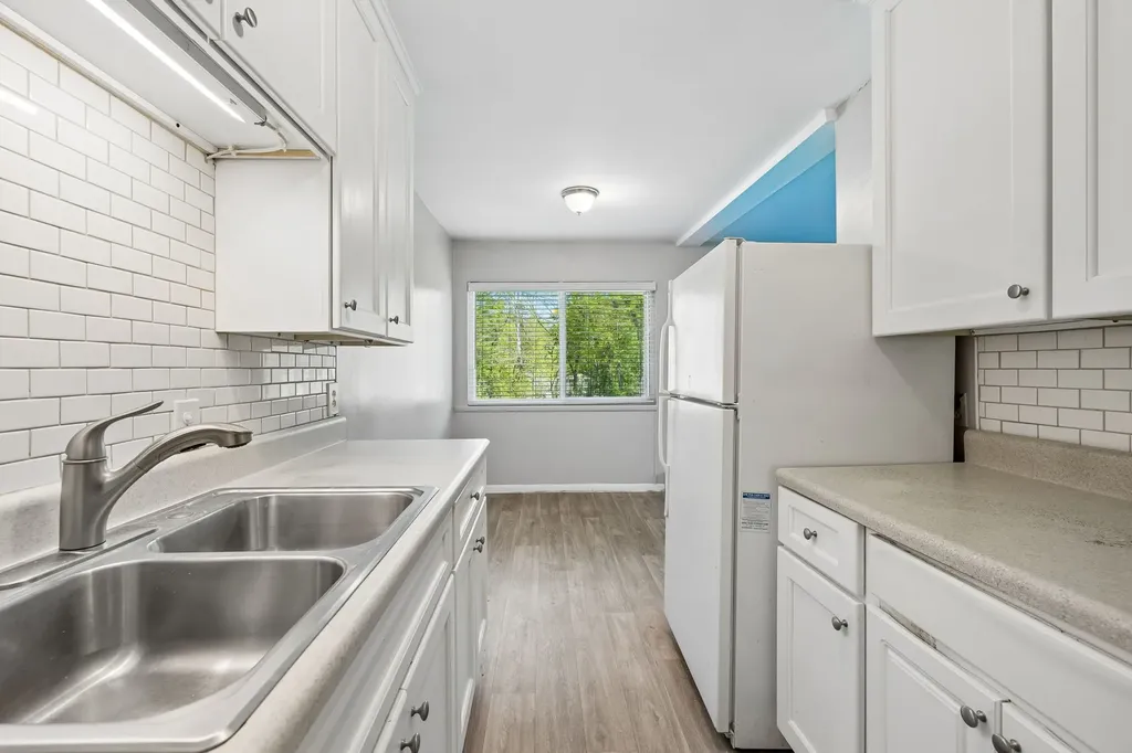550 Harding Place Nashville TN 37211
