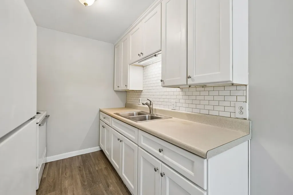 550 Harding Place Nashville TN 37211