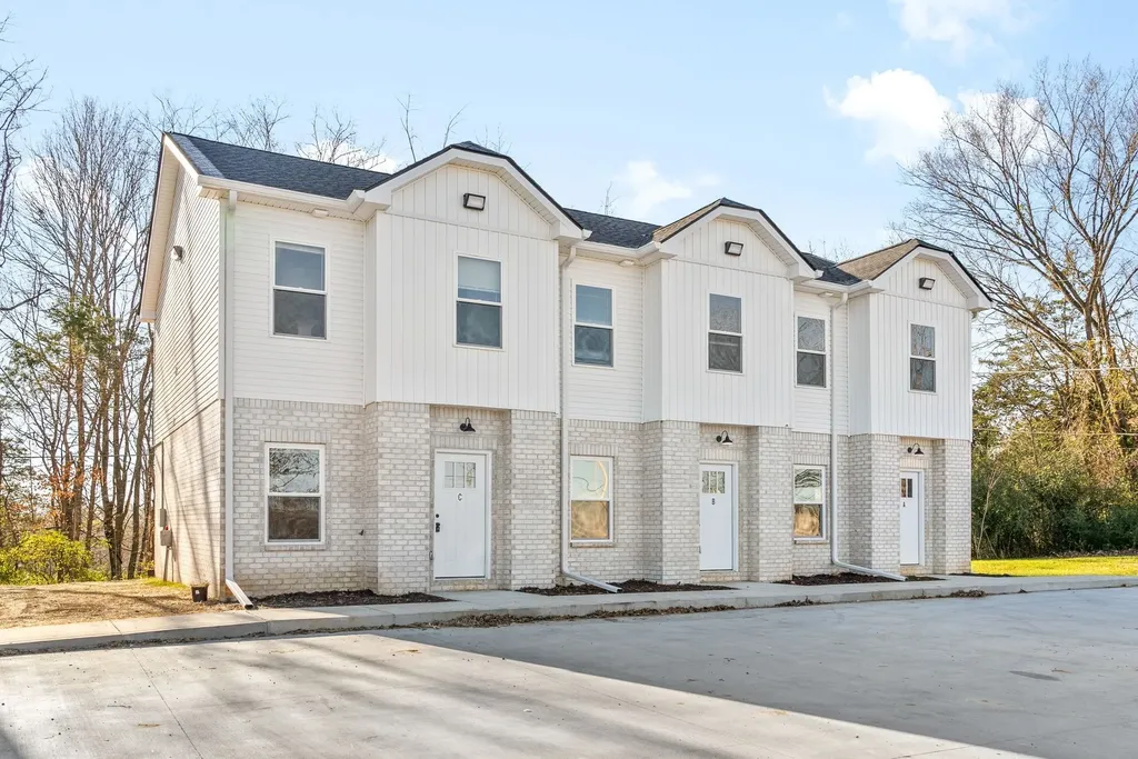 1660 Golf Club Lane Clarksville TN 37043