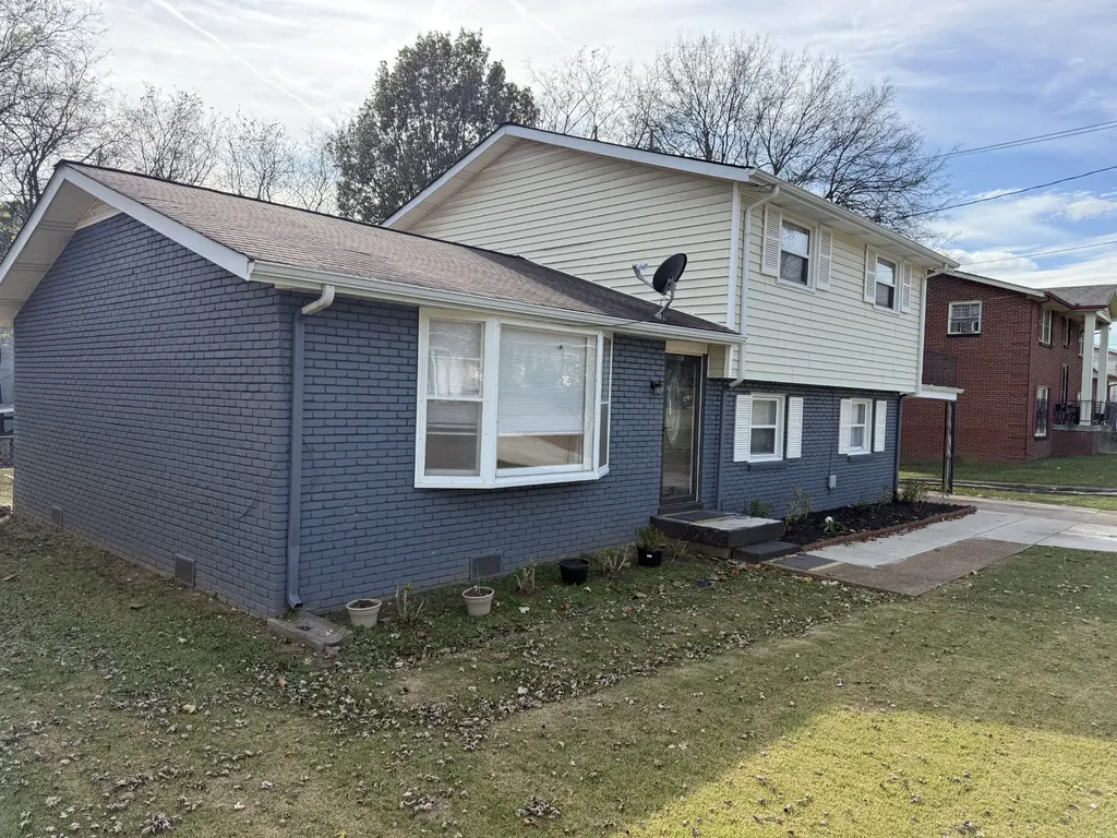3240 Doverside Drive Nashville TN 37207