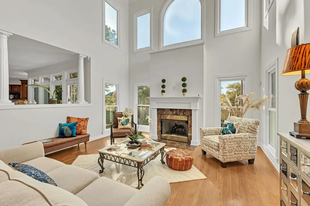 625 German Lane Franklin TN 37067