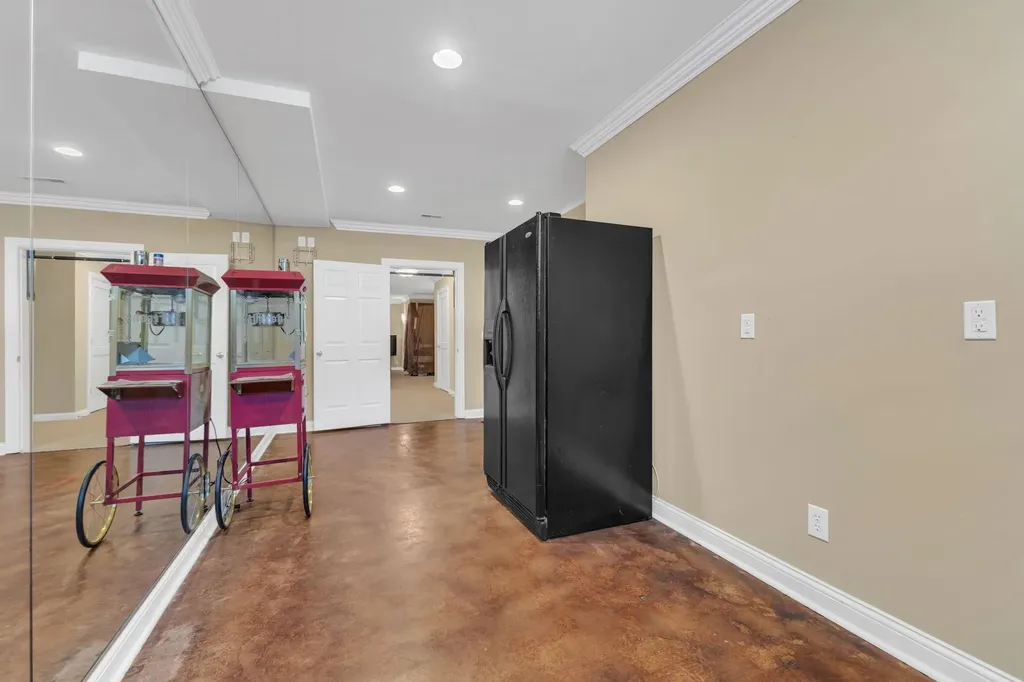 625 German Lane Franklin TN 37067