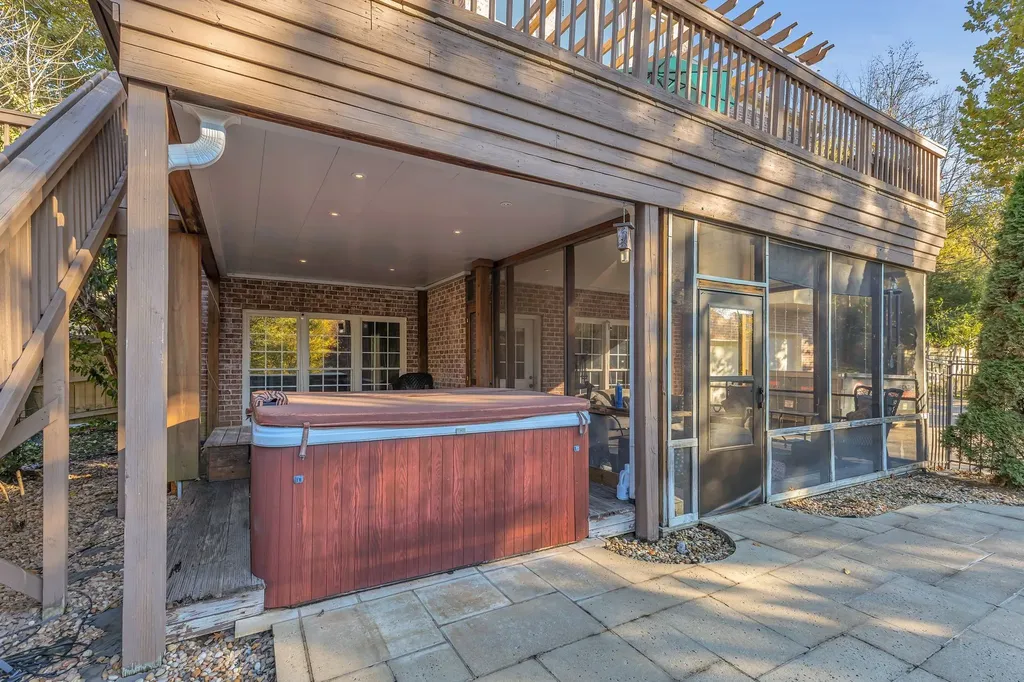 625 German Lane Franklin TN 37067