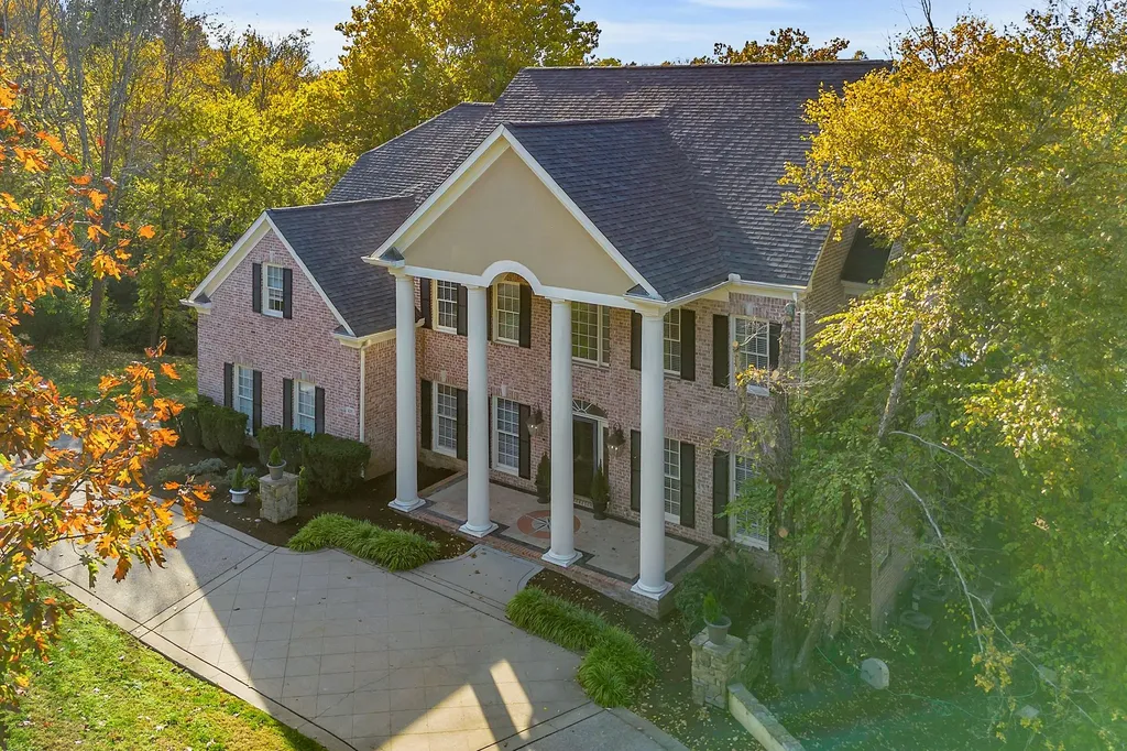 625 German Lane Franklin TN 37067