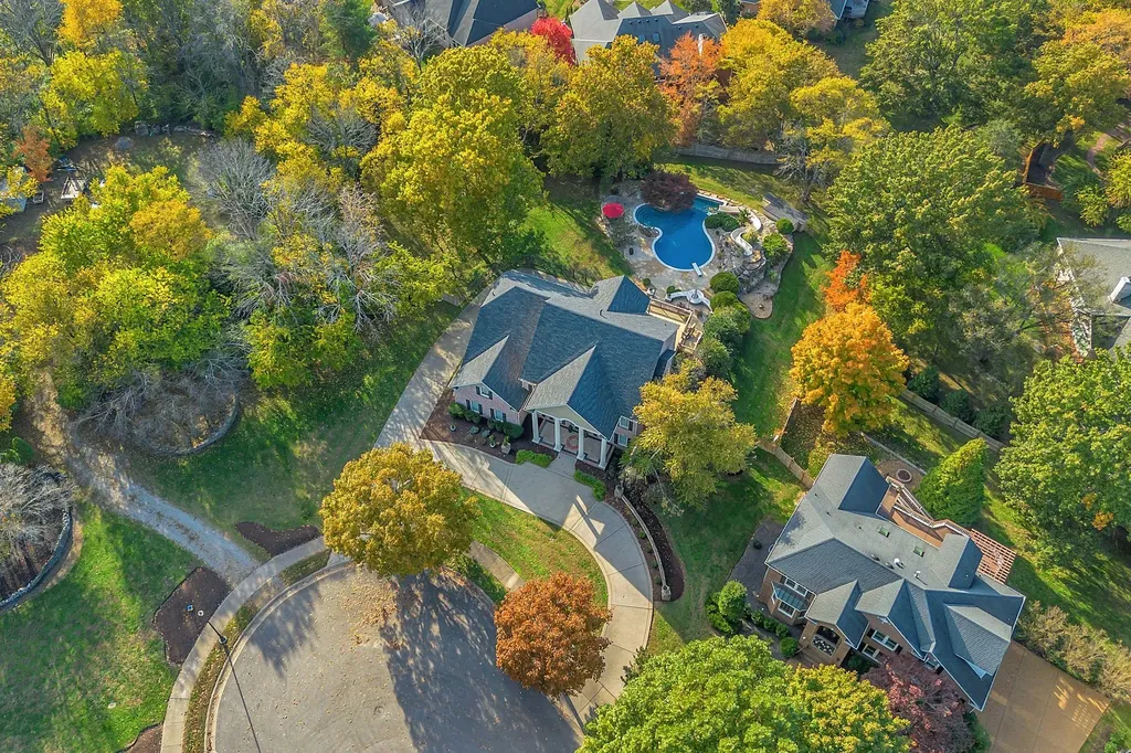 625 German Lane Franklin TN 37067