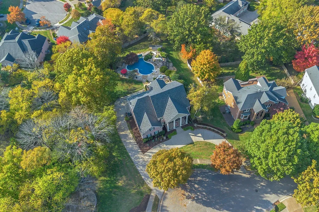 625 German Lane Franklin TN 37067