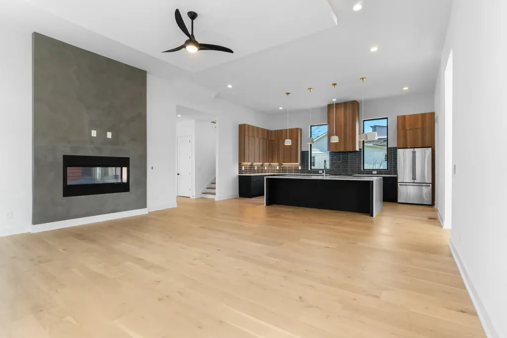 1000 Douglas Avenue Nashville TN 37206