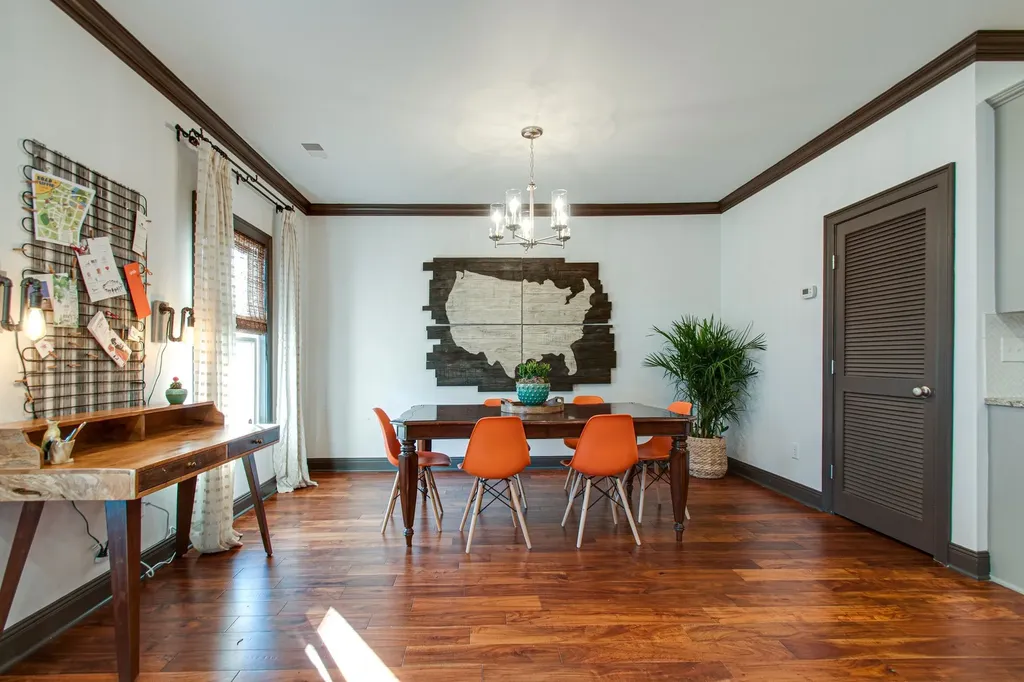 2110 Acklen Avenue Nashville TN 37212