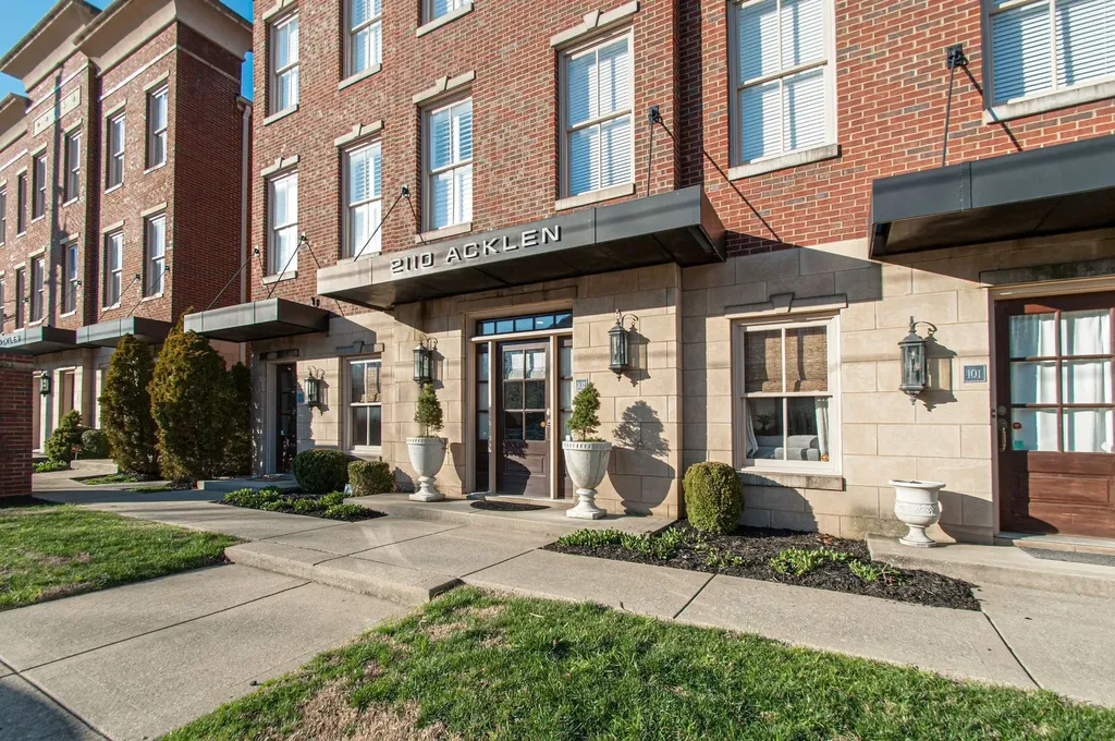 2110 Acklen Avenue Nashville TN 37212