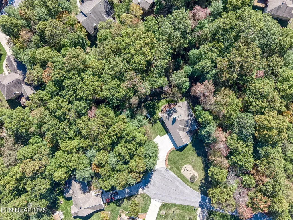 14 Holly Court Crossville TN 38558