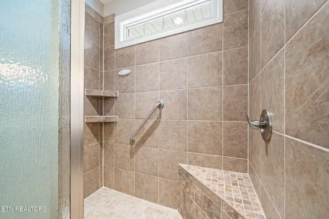 14 Holly Court Crossville TN 38558