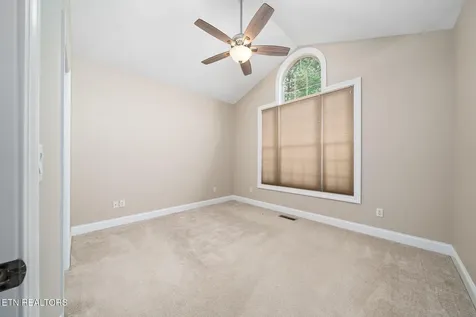 14 Holly Court Crossville TN 38558