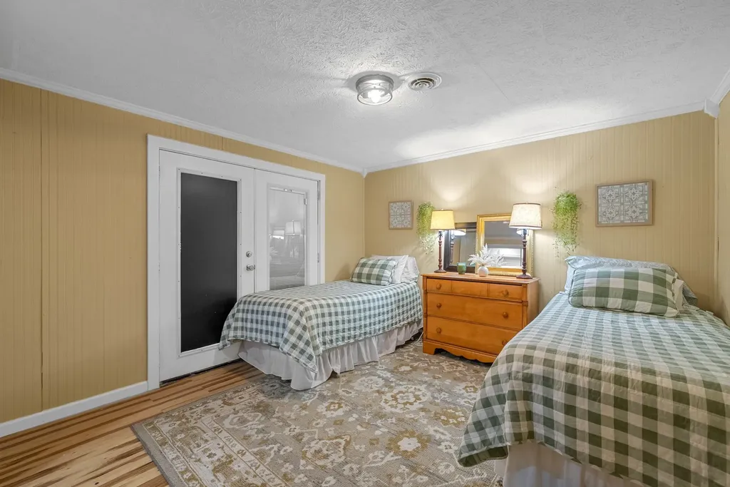 2126 Foster Road Cumberland Furnace TN 37051