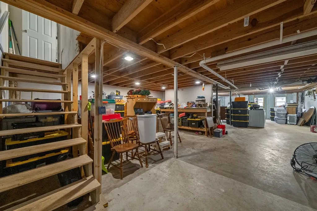 2126 Foster Road Cumberland Furnace TN 37051