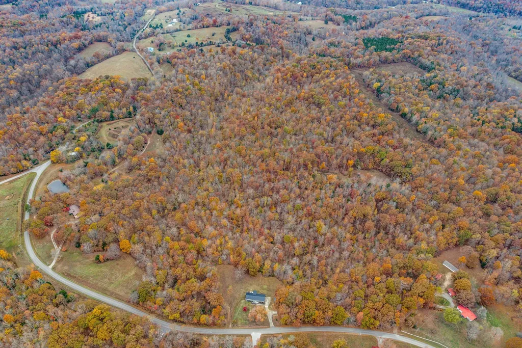 2126 Foster Road Cumberland Furnace TN 37051