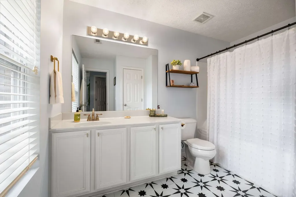 1021 Ashmore Drive Nashville TN 37211