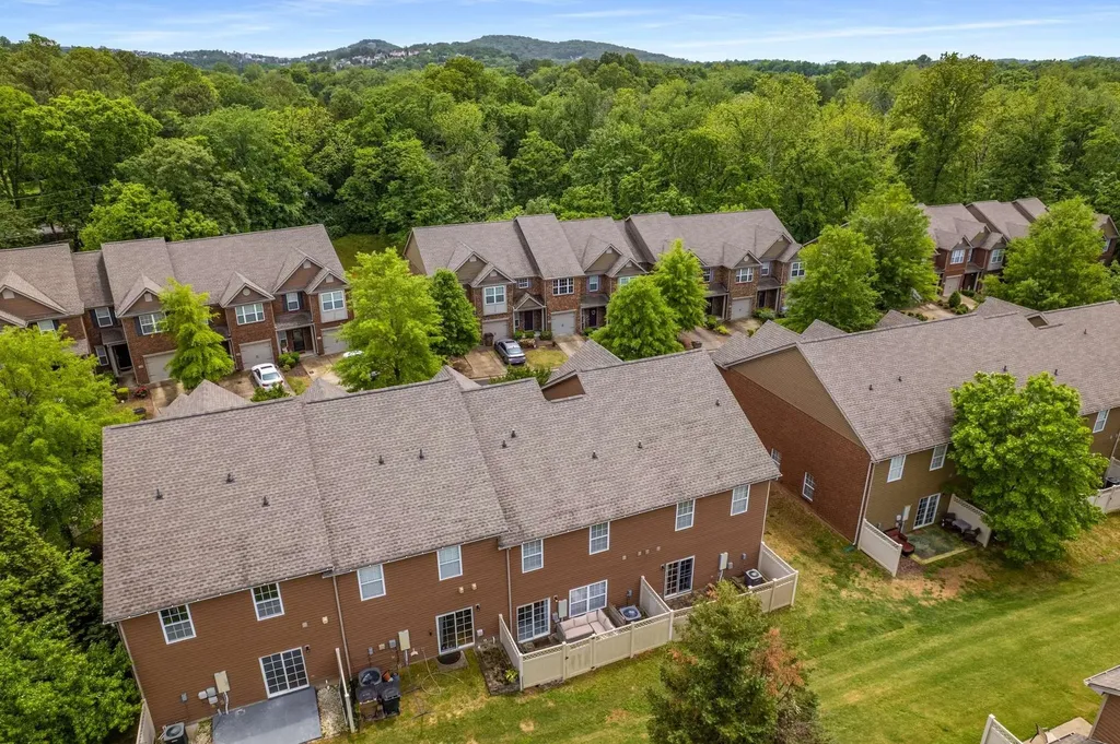 1021 Ashmore Drive Nashville TN 37211