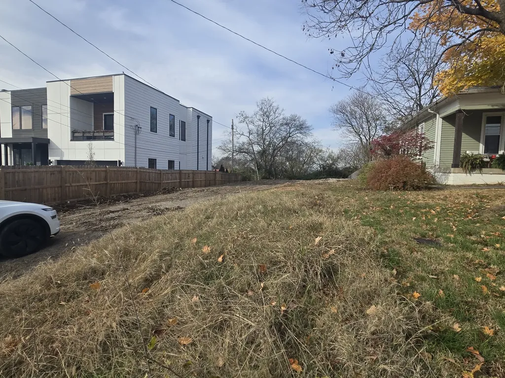 1506 Meridian Street Nashville TN 37207