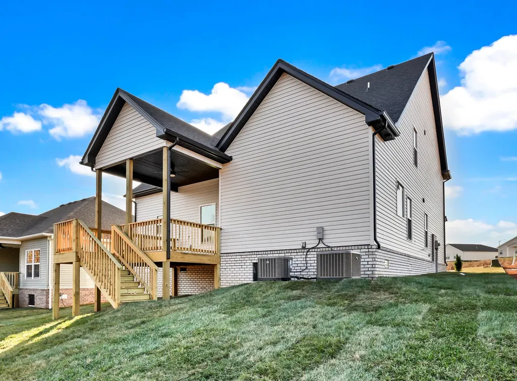 1165 Mourning Cloak Drive Clarksville TN 37043