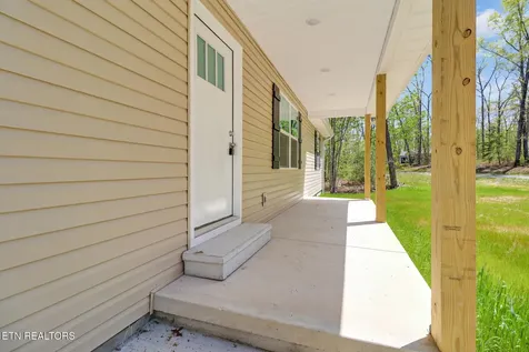 133 Jay Loop Jamestown TN 38556