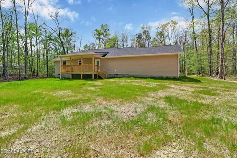 133 Jay Loop Jamestown TN 38556