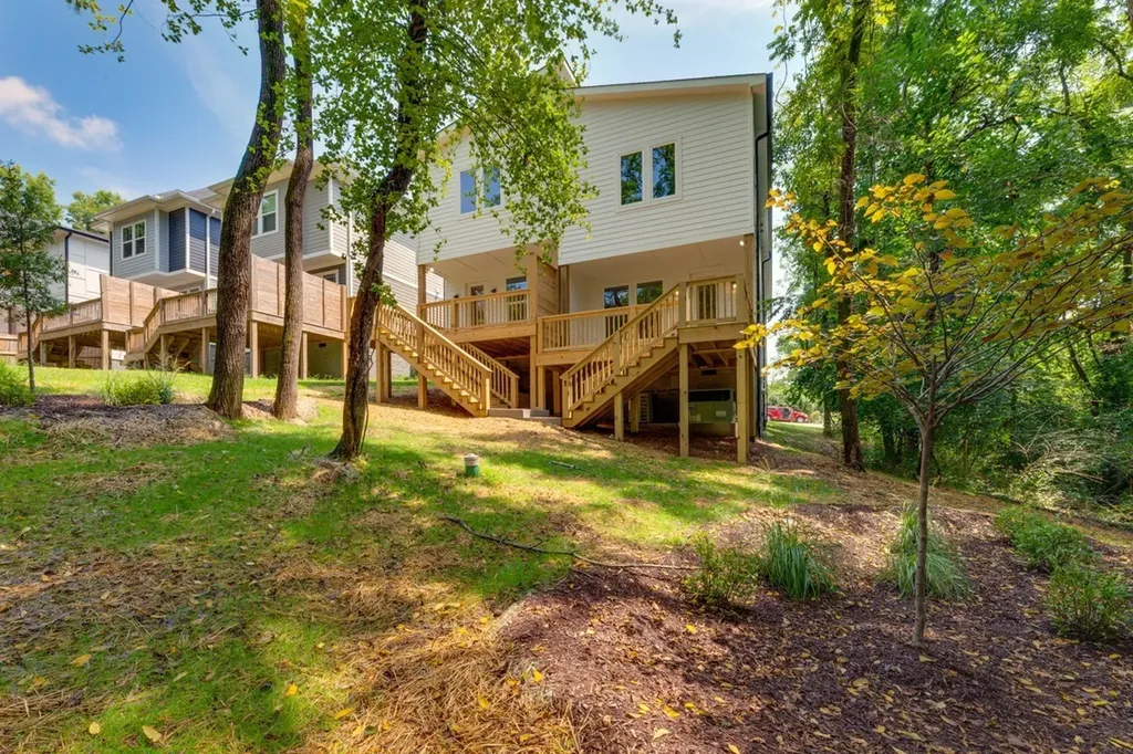 335B Mckennell Drive Nashville TN 37206