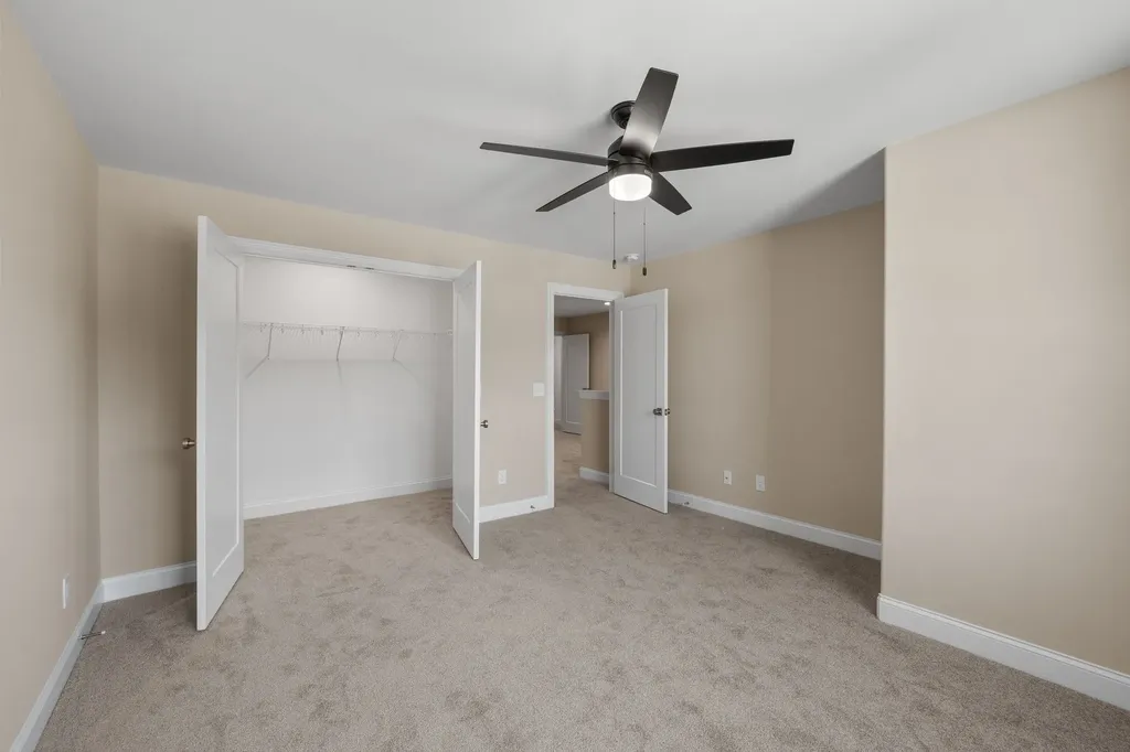 1916 Gracie Bug Loop Murfreesboro TN 37128