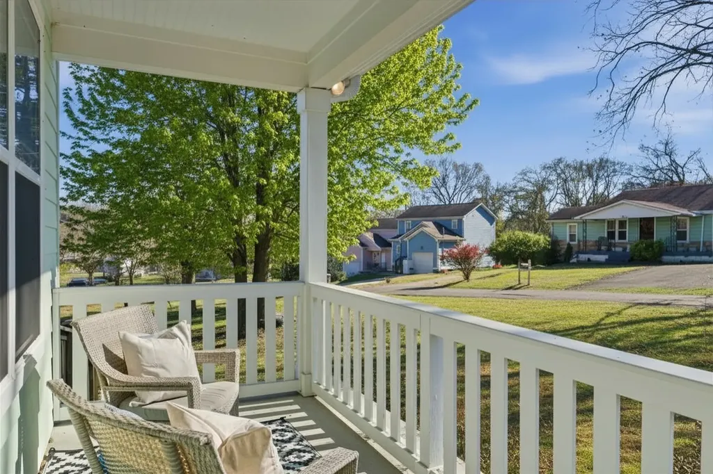 4417 J J Watson Avenue Nashville TN 37211