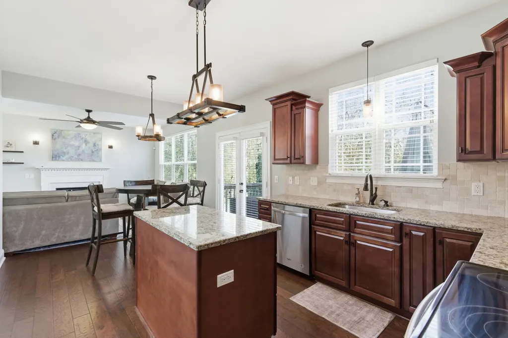 4417 J J Watson Avenue Nashville TN 37211