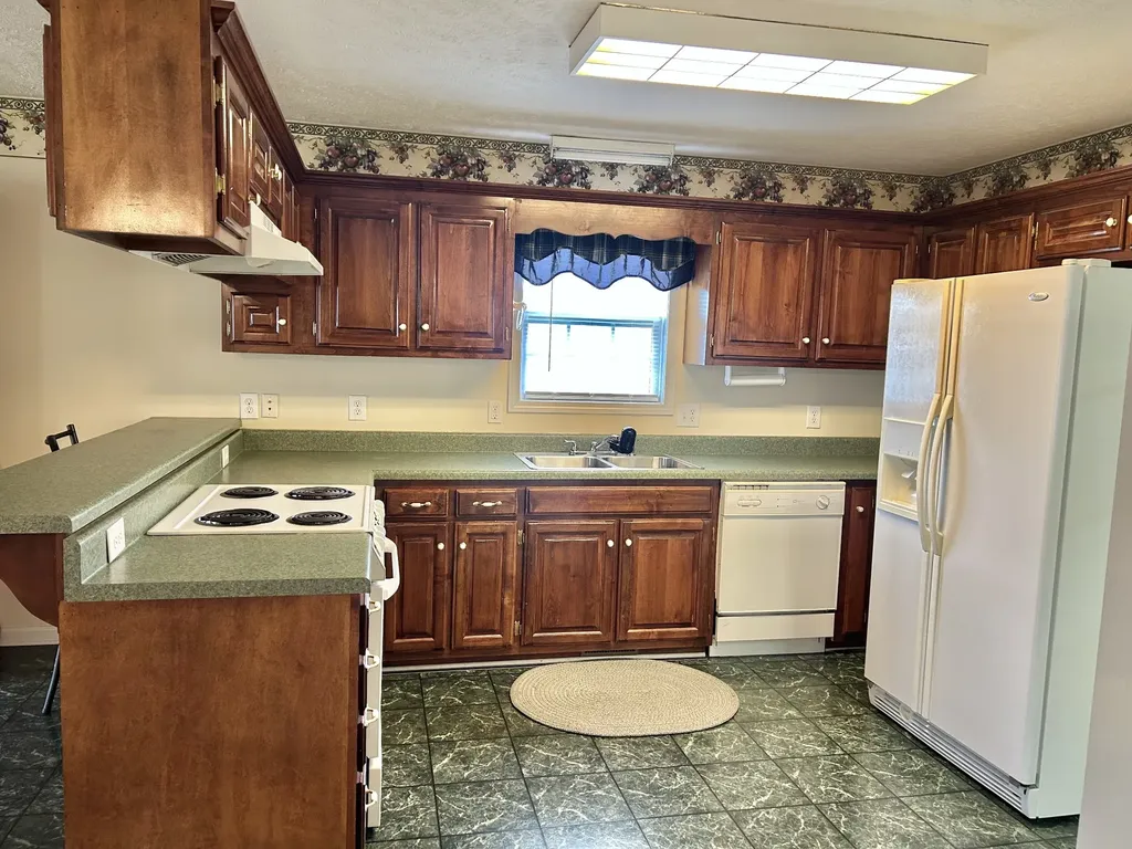 355 W Doak Road Manchester TN 37355