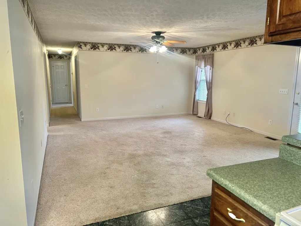 355 W Doak Road Manchester TN 37355
